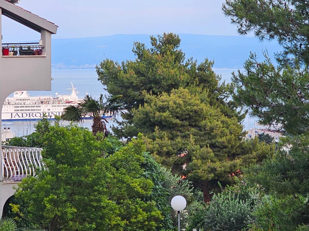 Unique Residence With Garden And Sea View สปลิท ภายนอก รูปภาพ